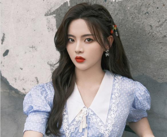 杨超越|范明,杨超越等人加盟,热度已破4000万,这档新综未播先火了!