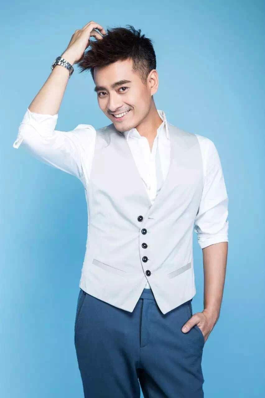 陈龙|陈龙，红不了的明星！胶水厂工人出身，三度合作胡歌也未成功