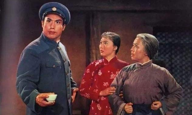 国家京剧院|国家京剧院于魁智被质疑没味，张火丁离开了，当初的国京多辉煌啊