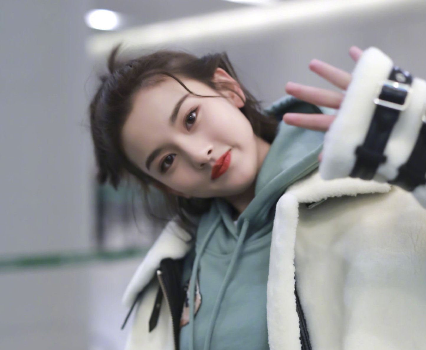 宋祖儿|黄子韬连累了宋祖儿?两人的新剧开局不顺,数据平庸口碑也不正面