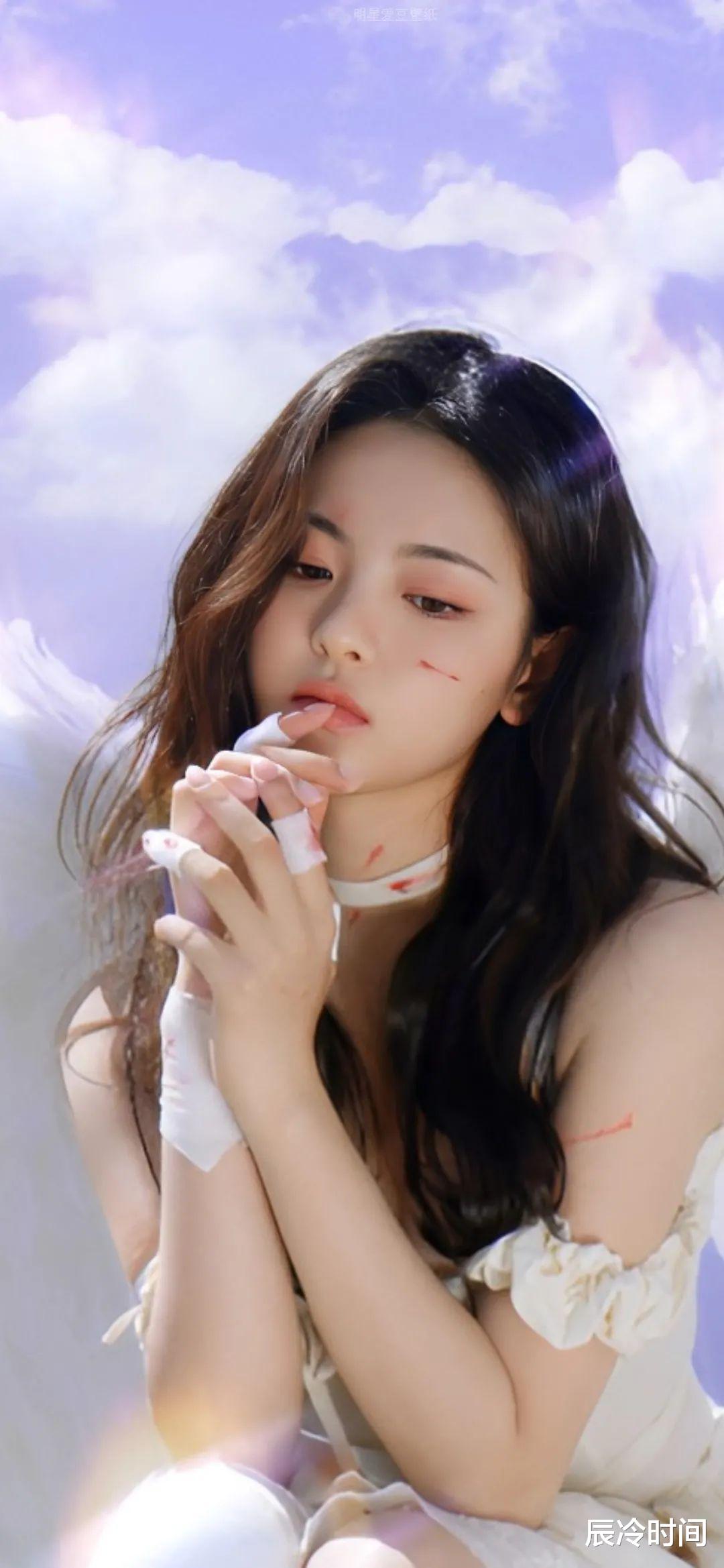 杨超越|从缝纫工到背靠港娱大佬享顶配资源,杨超越的成功玄学仅四个字