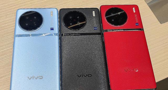vivoX90系列线下上手：简单体验后，说说选择方向