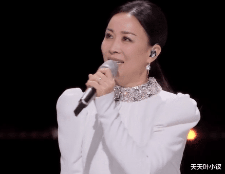 张蔷|张蔷的眼泪，印证了浪姐3第一期，那英的一句话