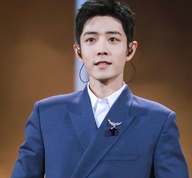 赵丽颖|《中国娱乐网》推荐余生夫妇,还发布“九宫格”海报,等肖战官宣