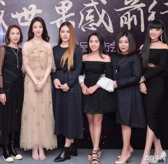 陈瑶|看脸1米5看腿1米7，长着“萝莉脸”的5位高挑女星，个个叫人羡慕