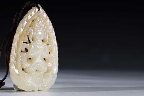 |清代 和田玉 观音 挂件