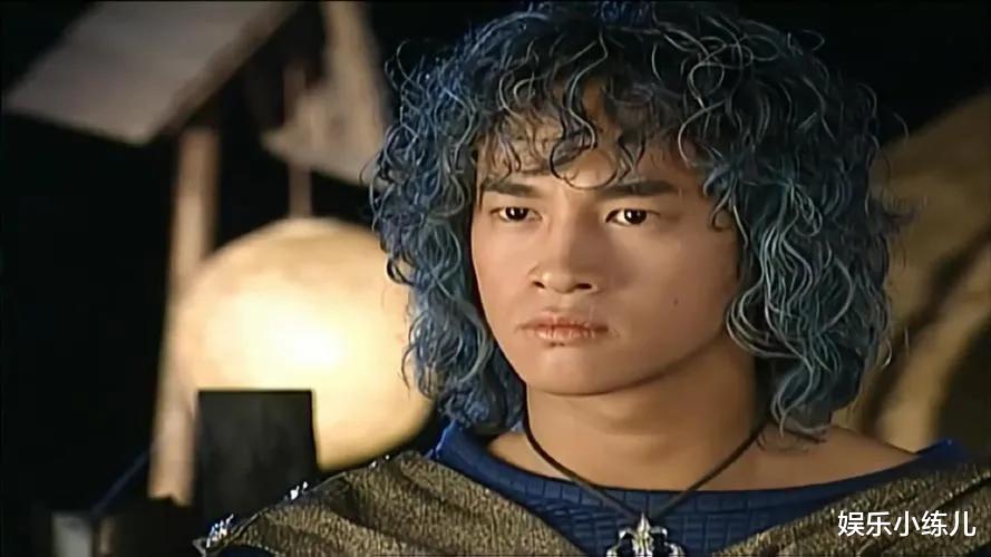 步惊云|乐山步惊云：造型霸气，神态酷似何润东，美女们抢着要做楚楚孔慈