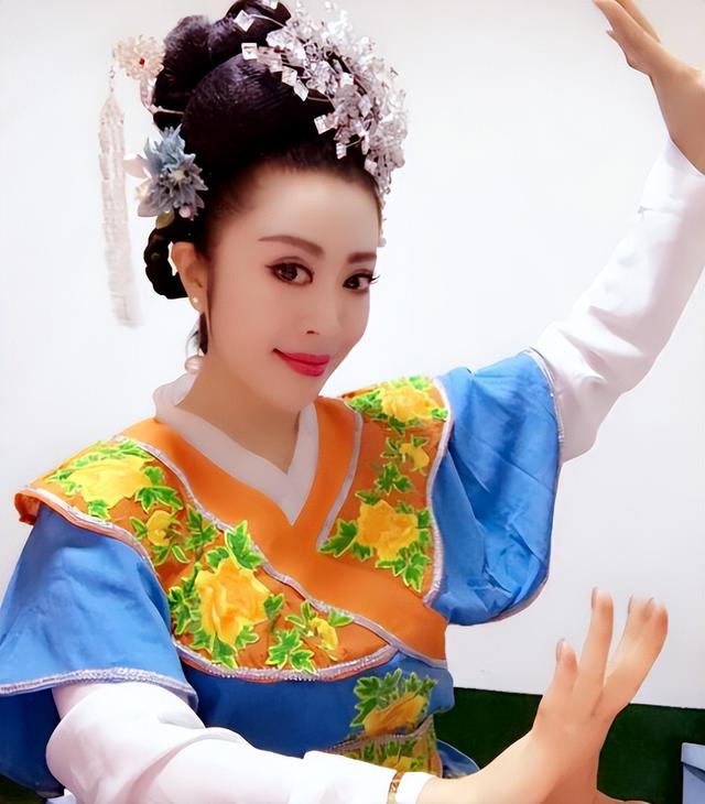 乡村爱情|《乡村爱情1》7位男演员现状:回农村种地,直播带货,二婚娶娇妻