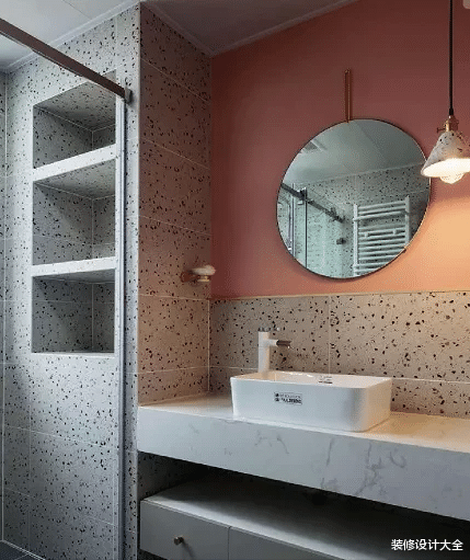 洗手台外移、壁龛收纳,今年卫生间就流行这样装!