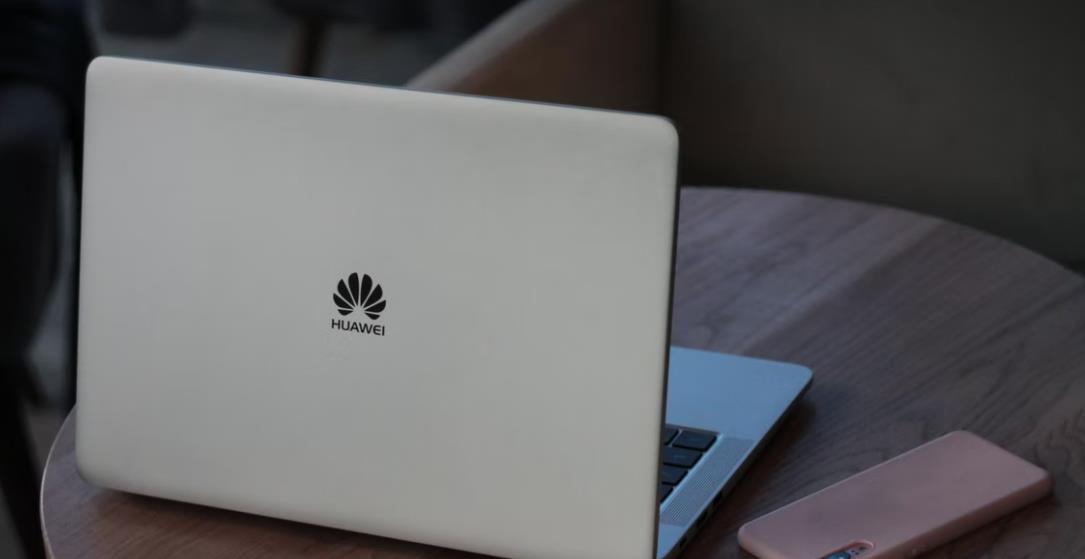 |下滑的业绩,巨额的分红,华为的处境究竟如何?