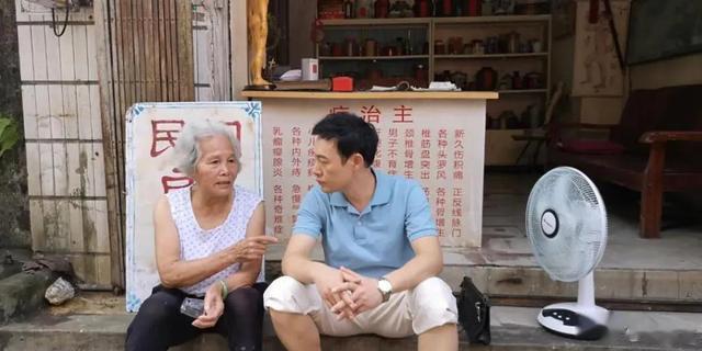 张颂文|张颂文:一个人摇摇晃晃活到现在…