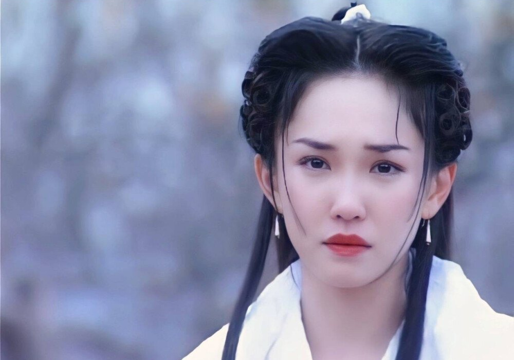 范文芳|昔日“新加坡美女”近照被嘲,怎么还丑成这样!