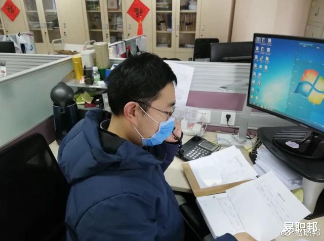 穿衣搭配|少有35岁危机的几类职业,工资不高可越老越吃香,后悔没听家长劝