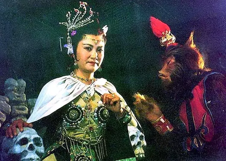 杨春霞|“白骨精”杨春霞:30年不谈西游记,不原谅导演杨洁,受啥委屈了