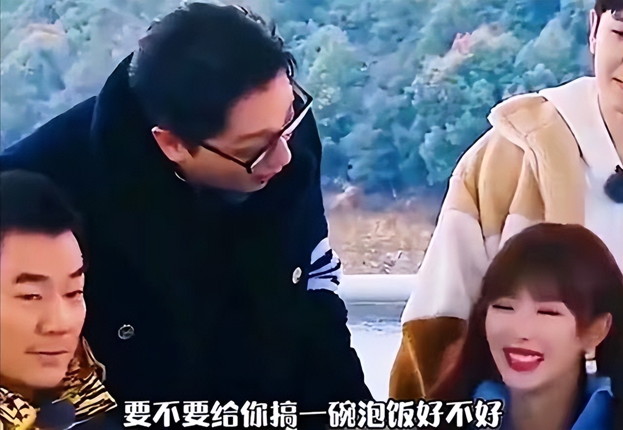 新·奥特曼|华少“幻灭史”，他的故事远比你想象的更恶劣