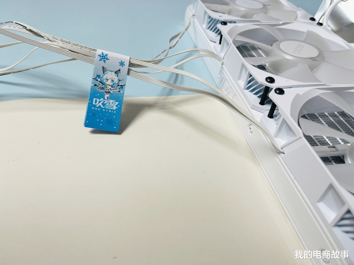 散熱器|華碩ROG Strix 吹雪 360一體式CPU水冷散熱器初體驗