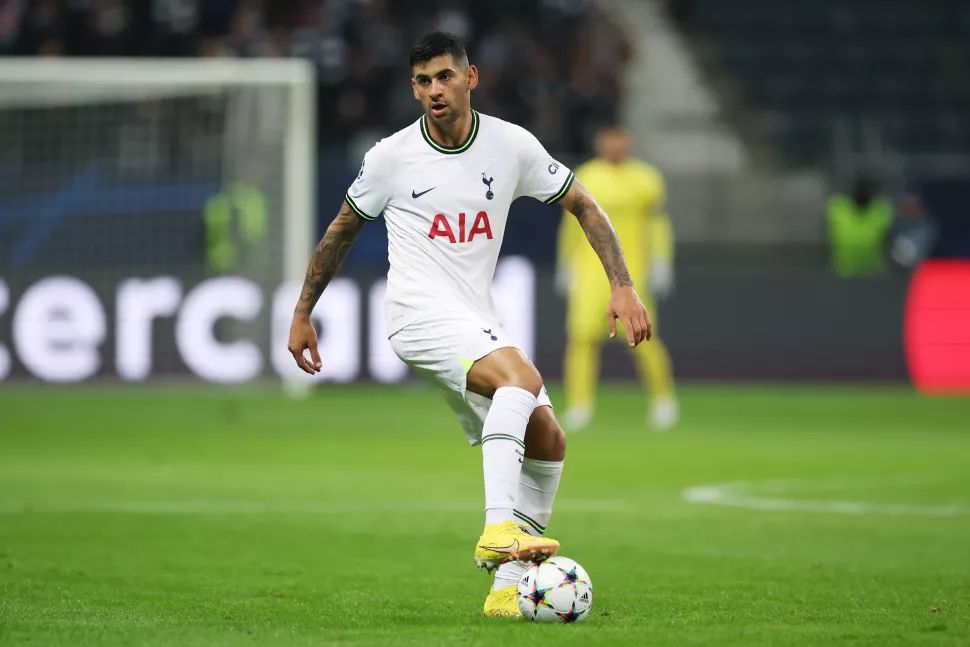 国籍|足坛现役十大中卫，中超外援执意旅欧大获成功，一队独占三席