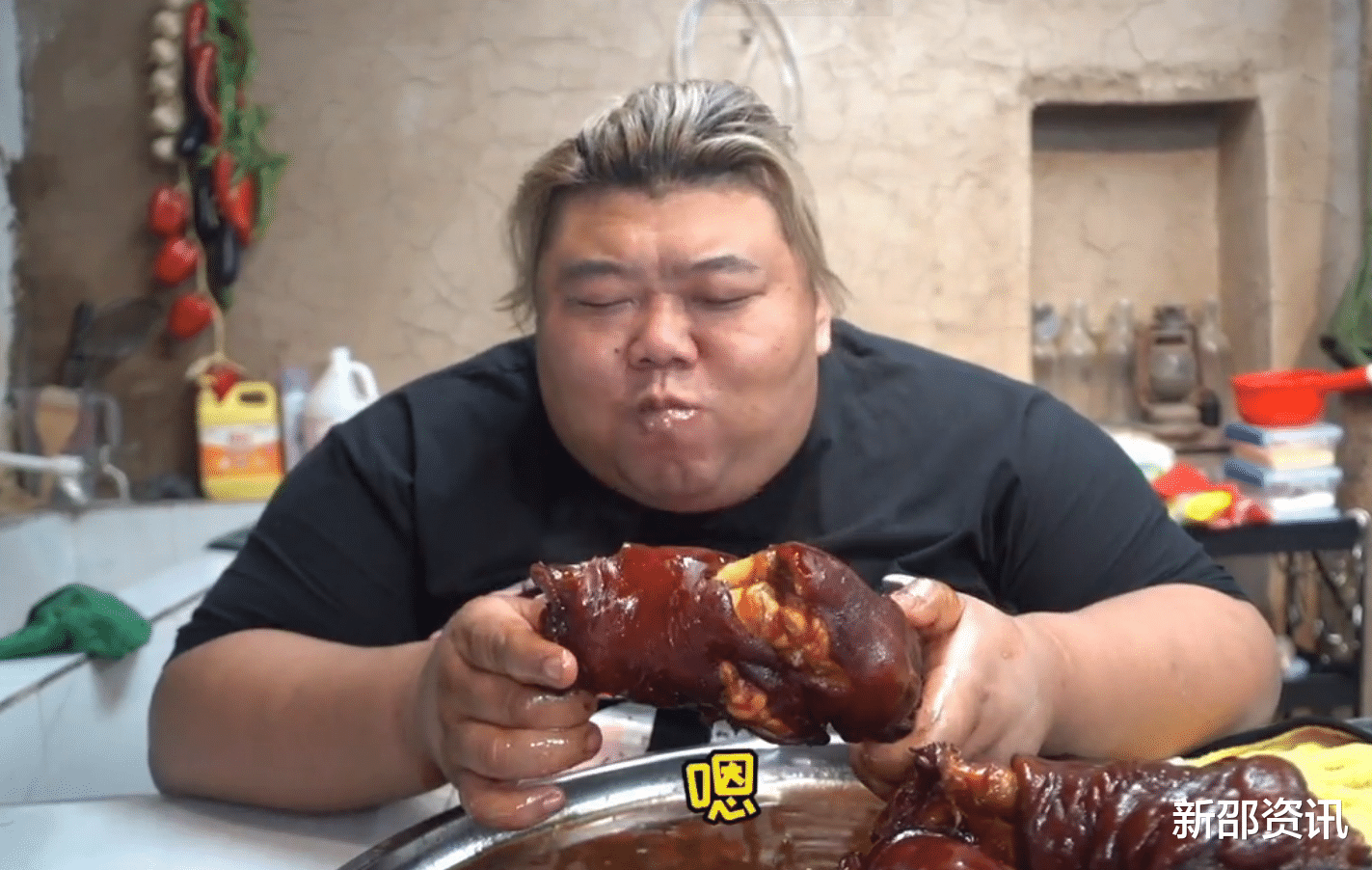 恩克 吃播“四巨头”两年离开俩个，胖猴仔惜命减肥，恩克不听人劝还端盆吃