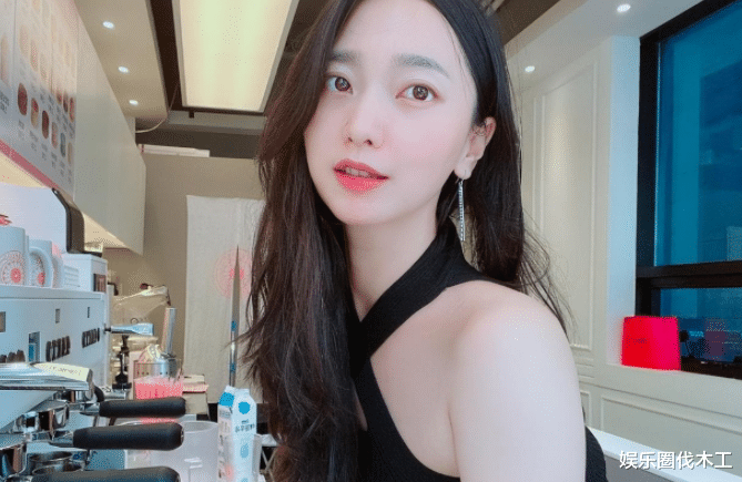 |徐莎朗晒伤控诉家暴遭打脸,多次出轨老公朋友被告,目前已删动态