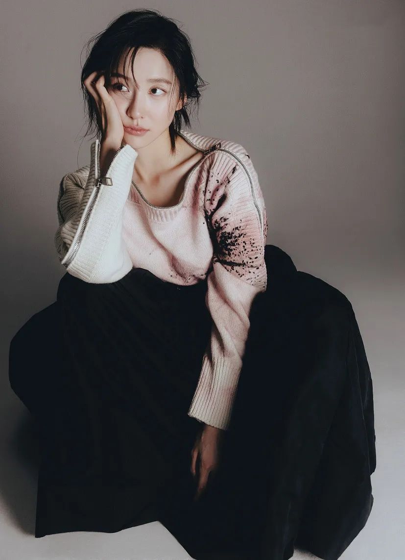 宋仲基|28岁“美艳财阀千金”向宋仲基表白被拒！网友：你糊涂啊…