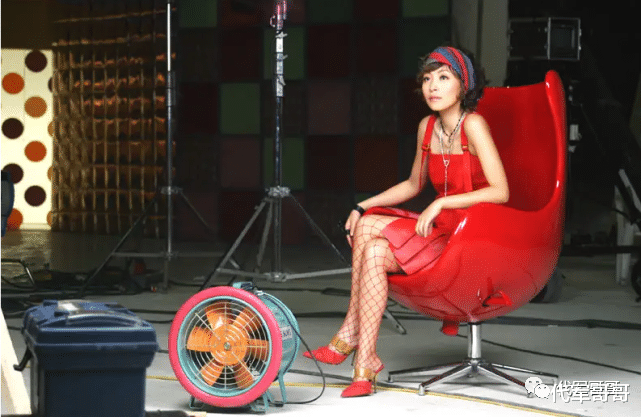 陈琳|她是红极一时的歌手，39岁从7楼一跃而下，两任丈夫忙着争遗产