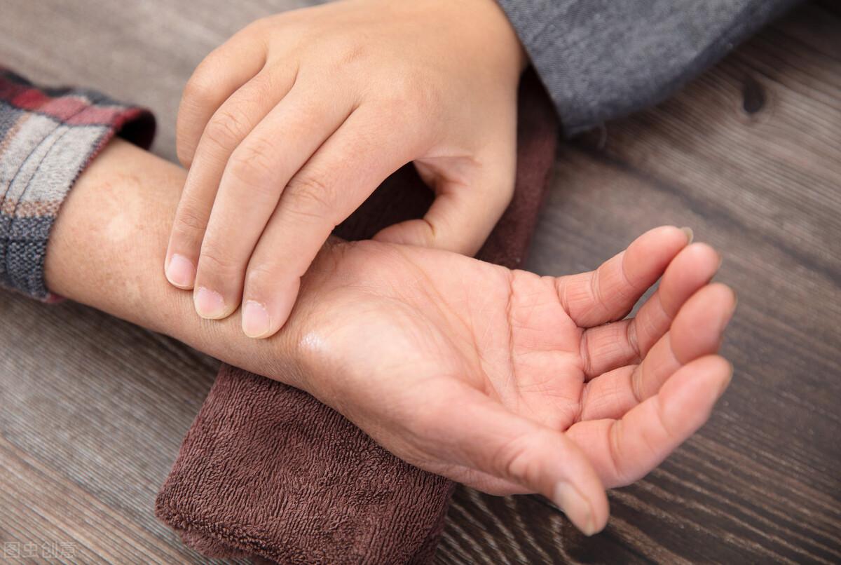 黄芪|黄芪配山楂泡水喝，身体不虚了、活血化瘀又好喝，还能护心脏