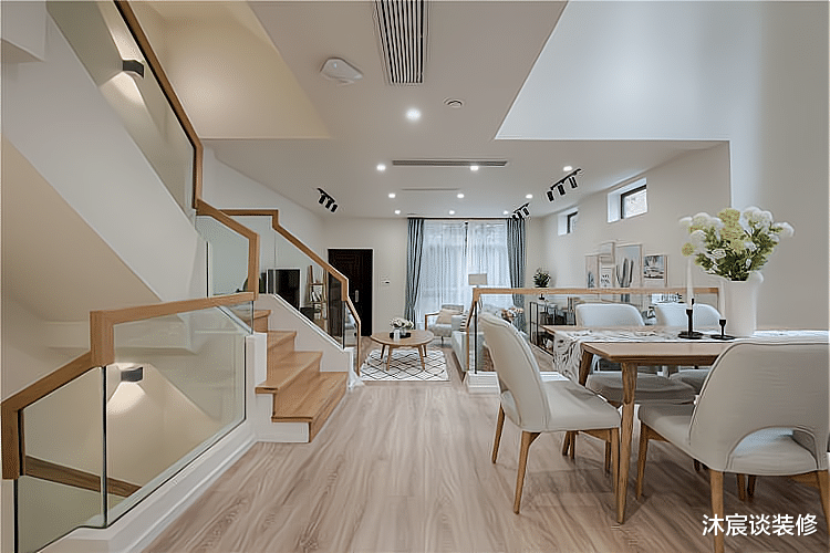 走进她家，如沐春风般的清新温暖，家里有个会装修的老婆太幸福了