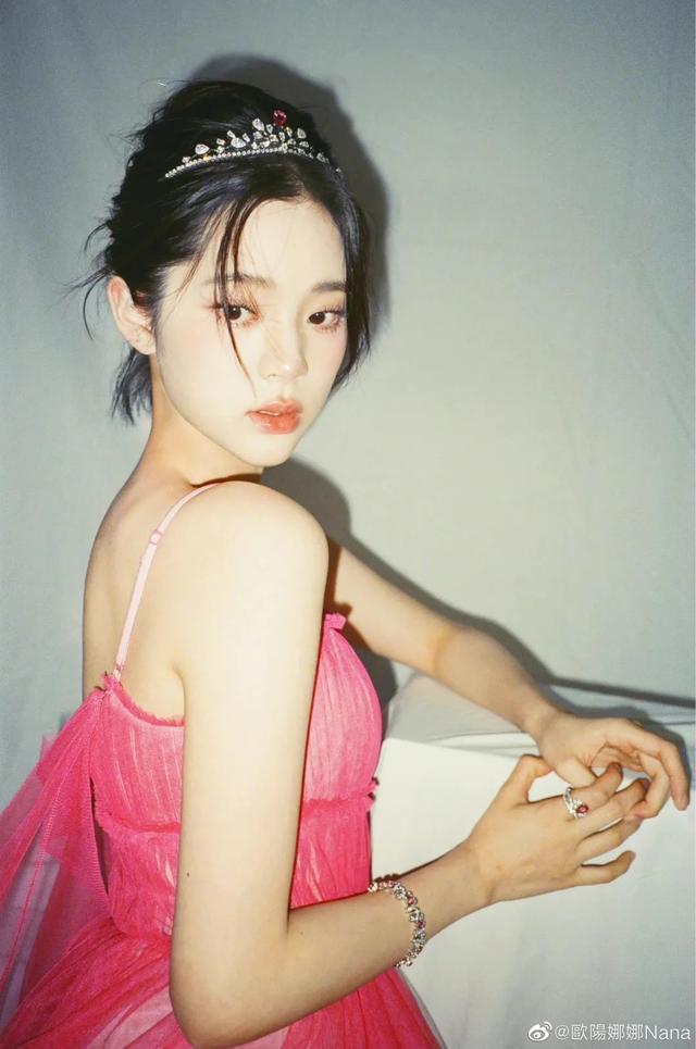 00后|00后女星图鉴：今年最受欢迎的女生审美