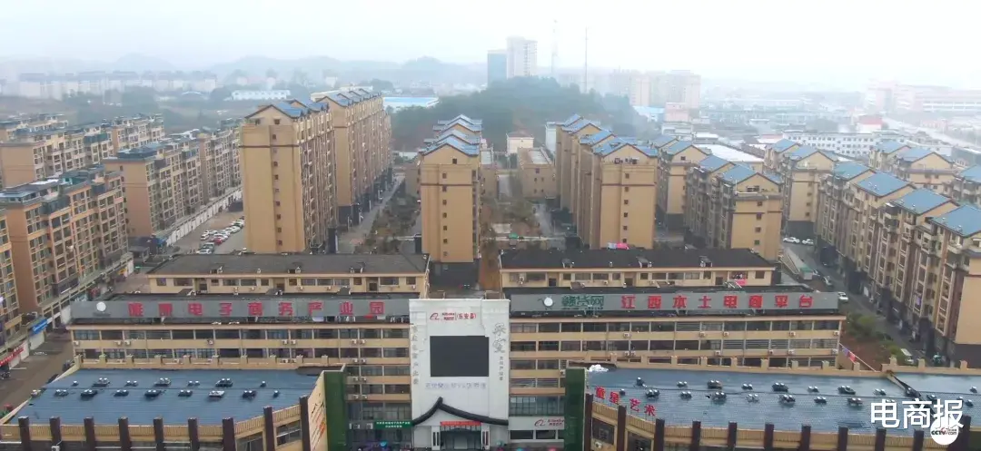 刘强东|我在家门口，帮市值万亿的公司接电话