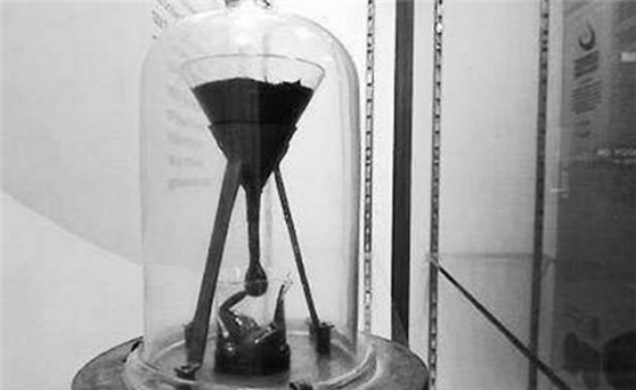 世界上持续时间最久的“滴沥青”实验,1927年开始至今仍未结束