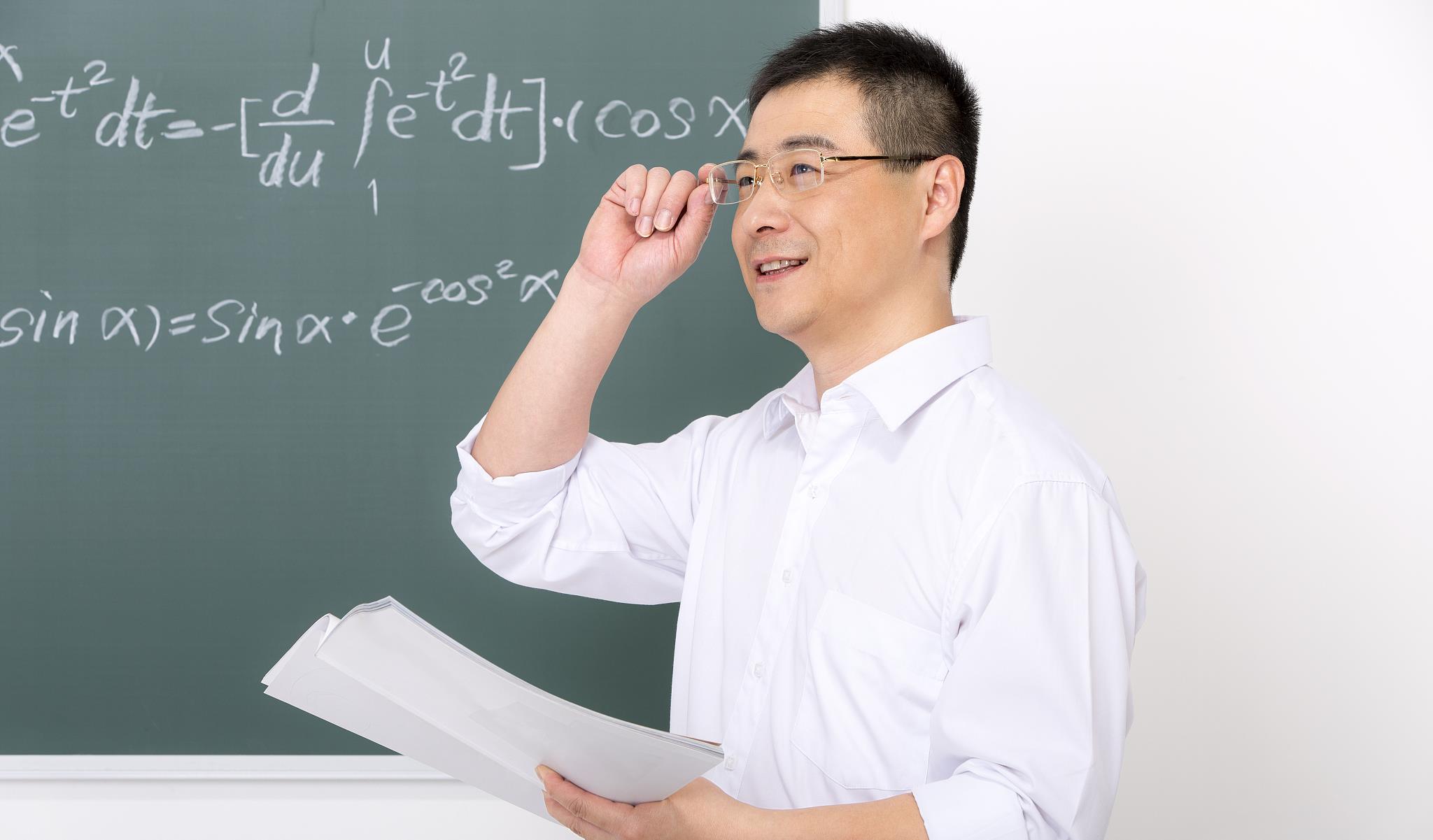 湖南|评价老师不在看升学率。网友：还有更好的评价体系吗？