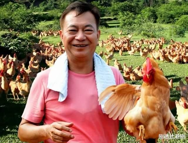 隔离|香港知名男星二度确诊！被朋友传染，自曝扁桃腺像针在刺一样疼