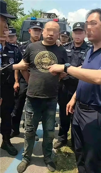 扒一扒唐山打人者的财力和背景,令人细思极恐,他们似乎大有来头