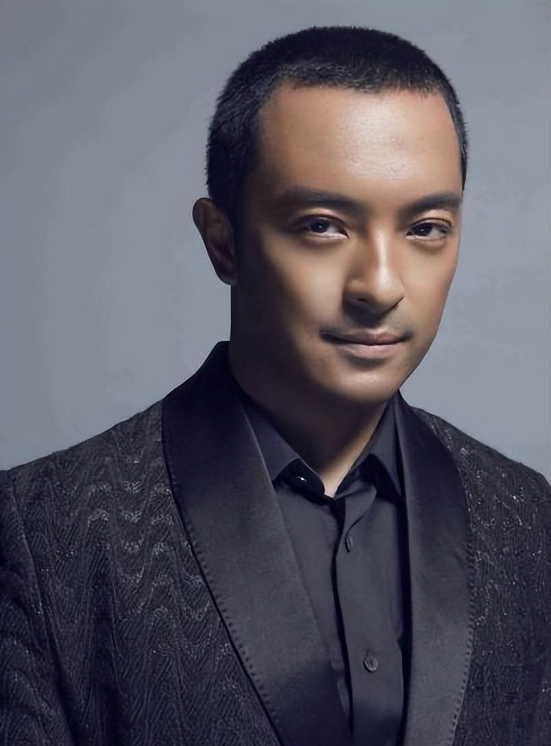 富大龙|富大龙饶敏莉:结婚12年后,仍无房无子女,爱情终究败给了现实!