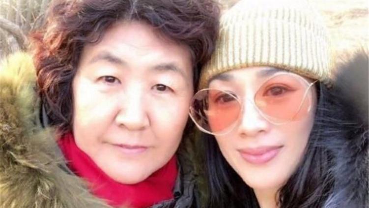 钟丽缇|钟丽缇第一次去婆婆家，为讨老人开心吃蝎子，连续两天拉肚子