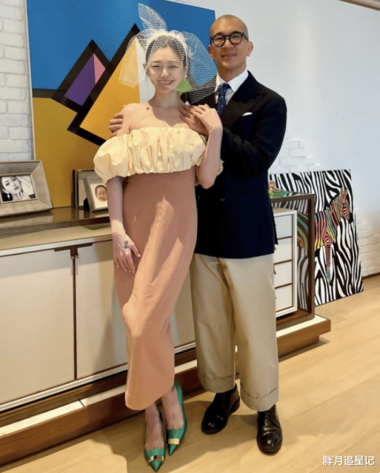 张兰|汪小菲母亲张兰：我曾极力劝阻儿子离婚，如今孙子让我“心痛”