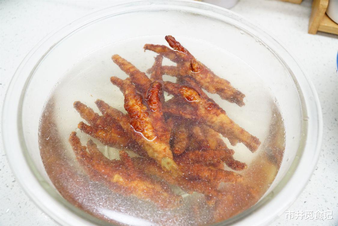 鸡爪这广东吃法太香了！个个起虎皮，酥软脱骨，真是一口就上瘾