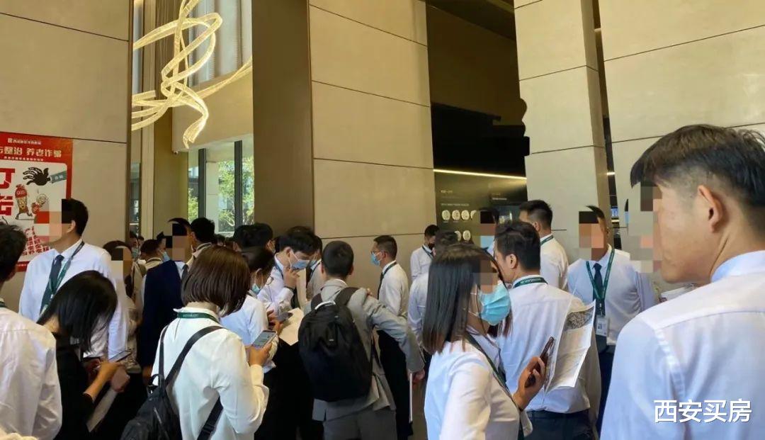 住房公积金|去化11%和100%!高新1.5万/㎡楼盘没卖过城东的2万/㎡?