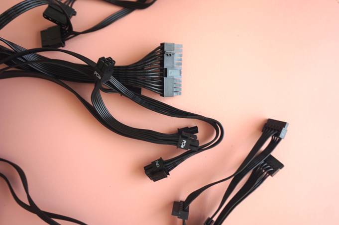 机箱|找到品牌机感觉-九州风神台式电脑机箱、电源、风扇套装评测