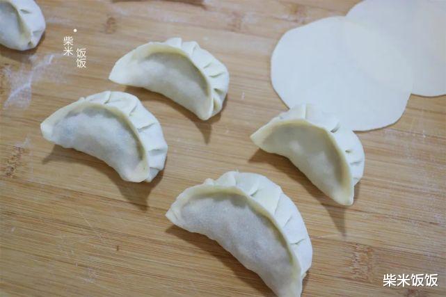 不用发面，做法简单，大火一蒸10分钟就好，柔软筋道超好吃