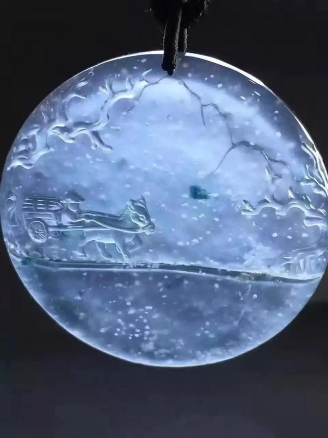 |无棉不成翠,无瑕不成玉,翡翠中的“冰雪女王”简直美出天际!