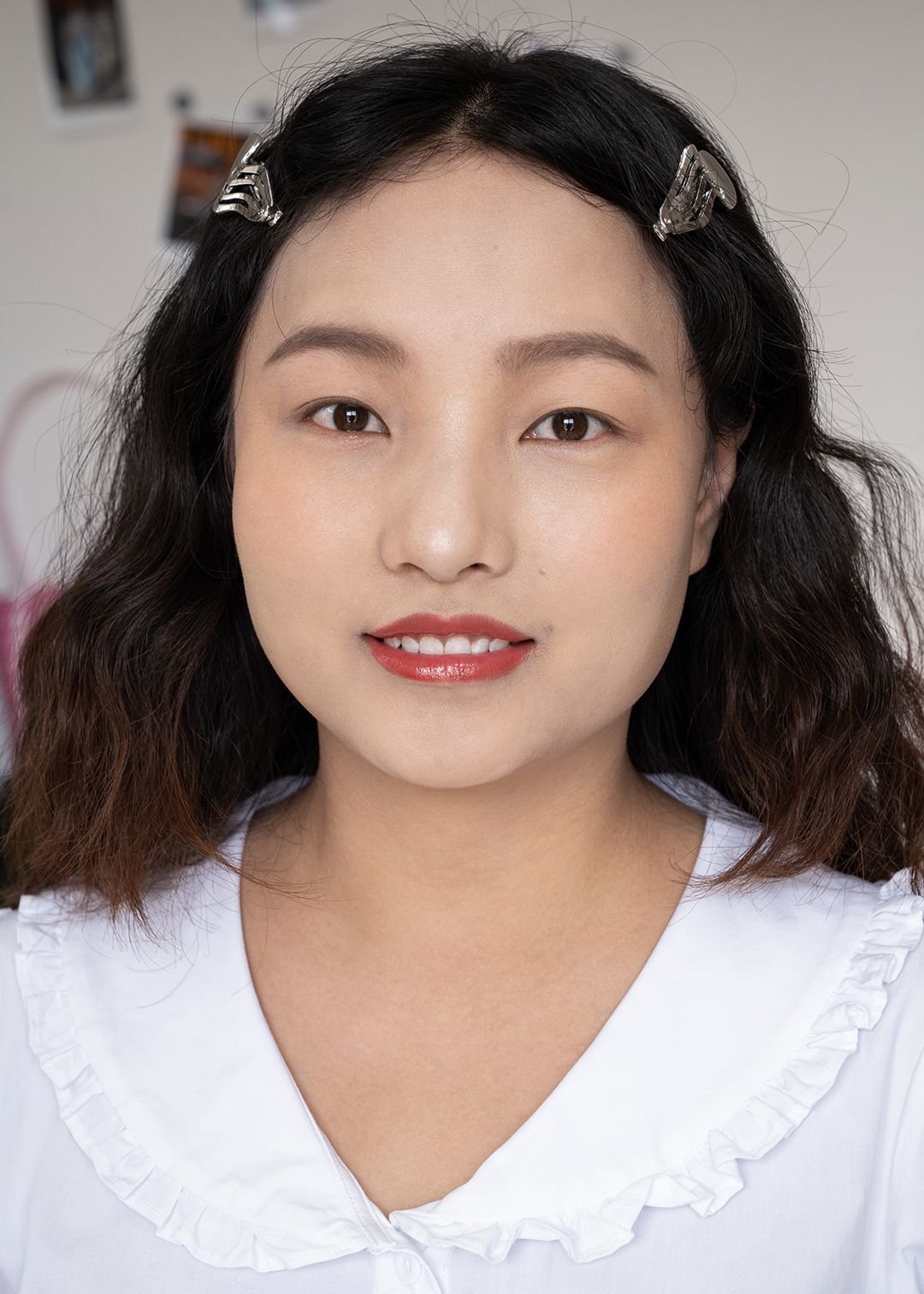 画了个超级「放大双眼」的妆,分享给你们~