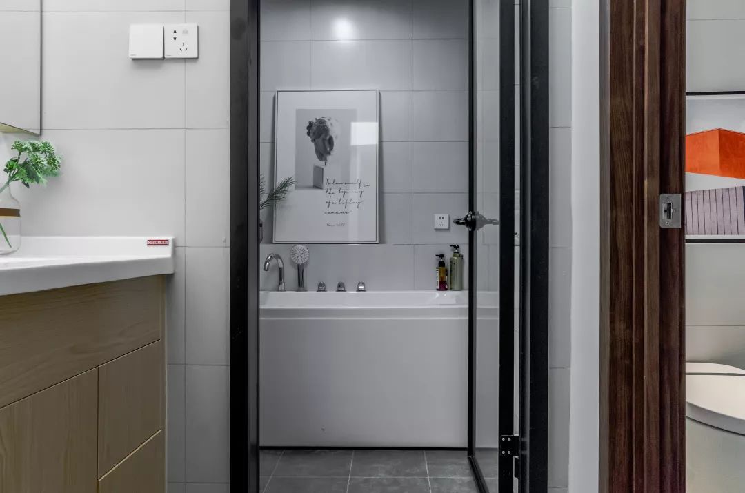 105㎡奇葩阁楼,拆部分非承重墙,重新布局,太惊艳了!