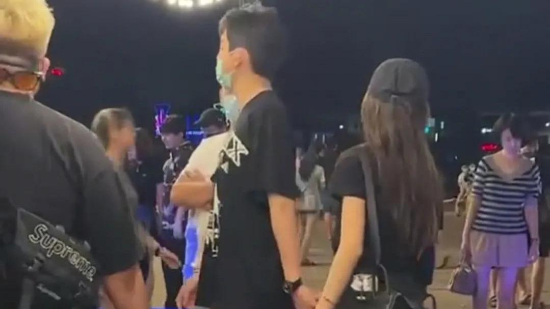 蔡卓宜|王大陆蔡卓宜马来西亚街头约会！