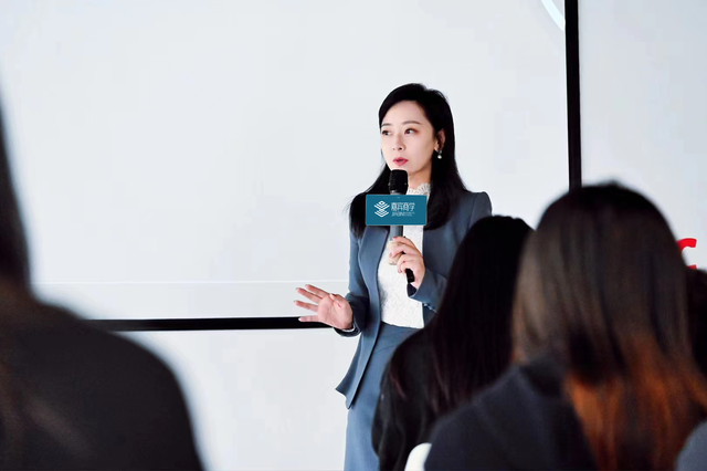 拼多多|嘉宾商学创办人吴婷：拼多多的零售心理学，美国人？一样拿捏