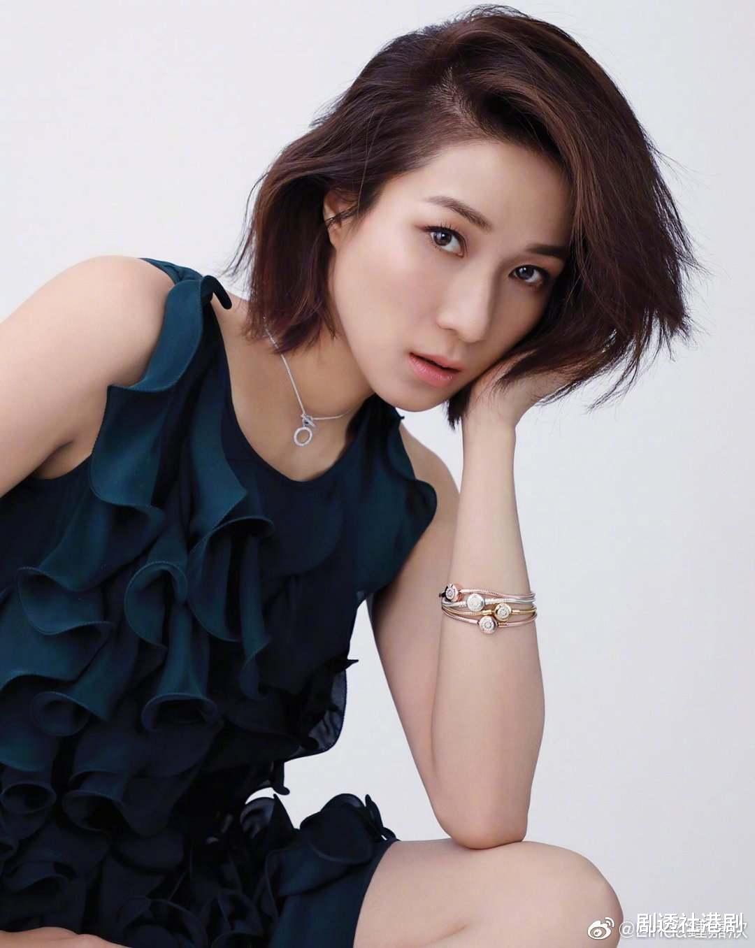 钟嘉欣|恭喜！38岁TVB前当家花旦钟嘉欣虎年再当妈，晒庆生照宣布怀三胎