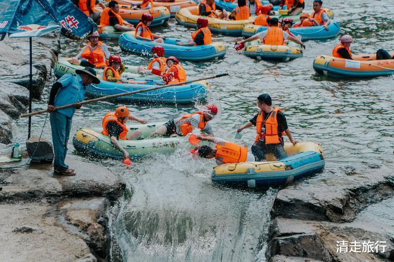 水上运动|桐庐虎啸峡漂流,这个夏天,一定值得你来打卡玩水的目的地