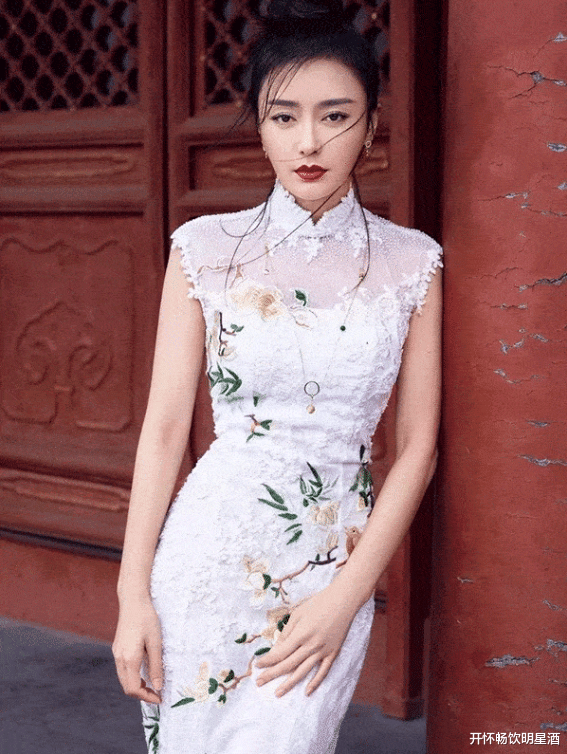 秦岚|不同的旗袍展示不同的女人味，秦岚花样展示旗袍魅力！