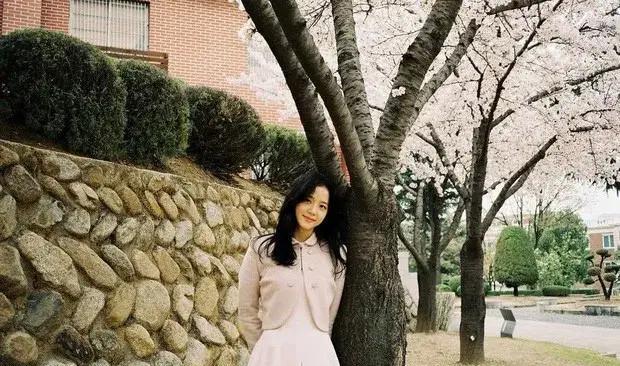 blackpink|BLACKPINK后辈频出道？Kep1er解散后将回归；智秀-丁海寅因戏生情？