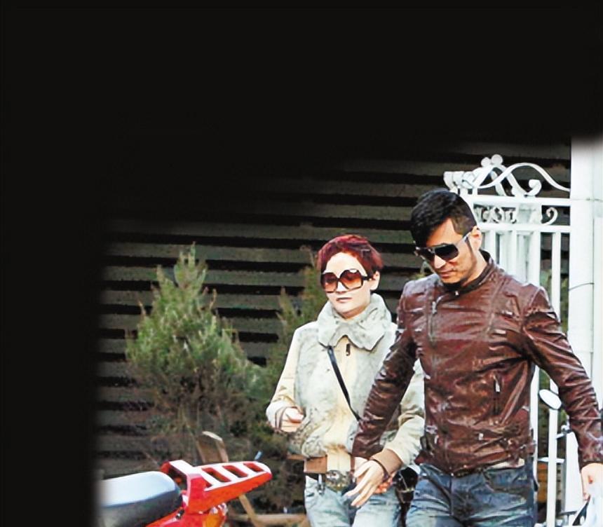 孙兴|“杨逍”孙兴的跌宕人生与“浪荡”情史